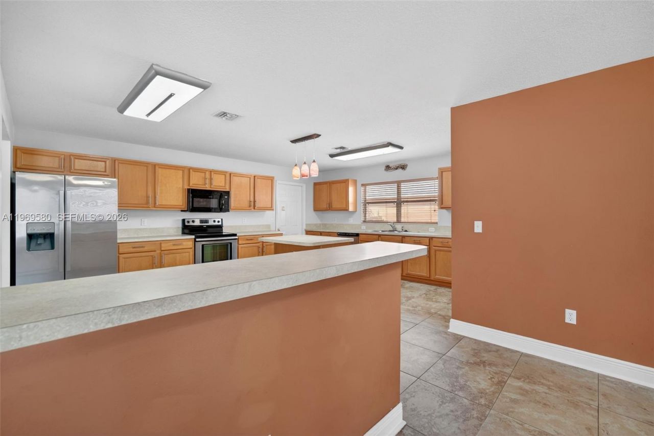 6762 NW Daffodil Ln, Port Saint Lucie, FL 34983 Photo