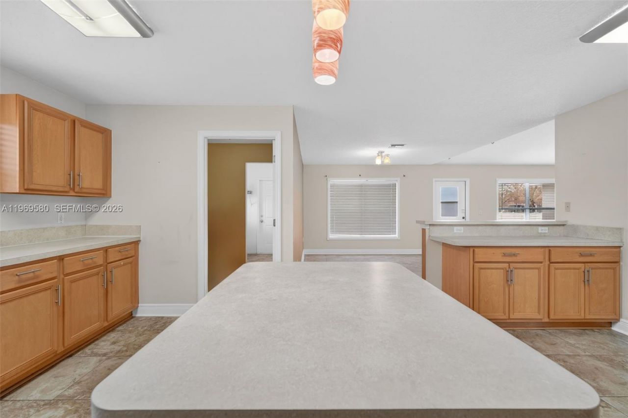 6762 NW Daffodil Ln, Port Saint Lucie, FL 34983 Photo