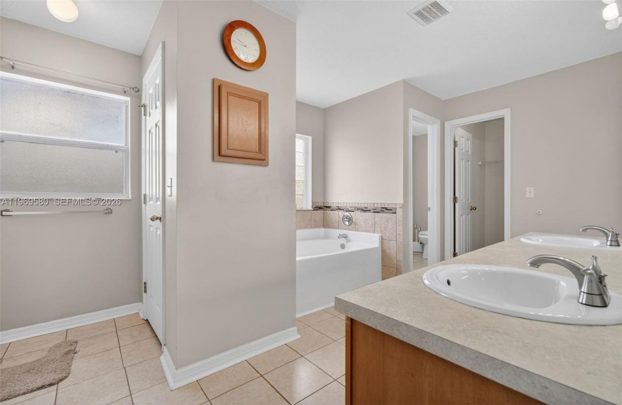 6762 NW Daffodil Ln, Port Saint Lucie, FL 34983 Photo