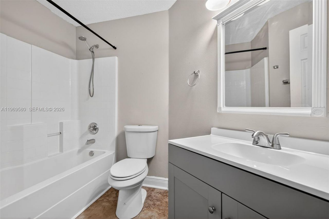 6762 NW Daffodil Ln, Port Saint Lucie, FL 34983 Photo