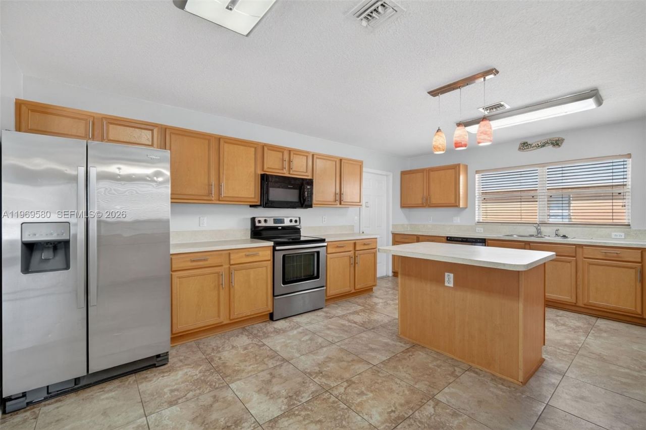 6762 NW Daffodil Ln, Port Saint Lucie, FL 34983 Photo