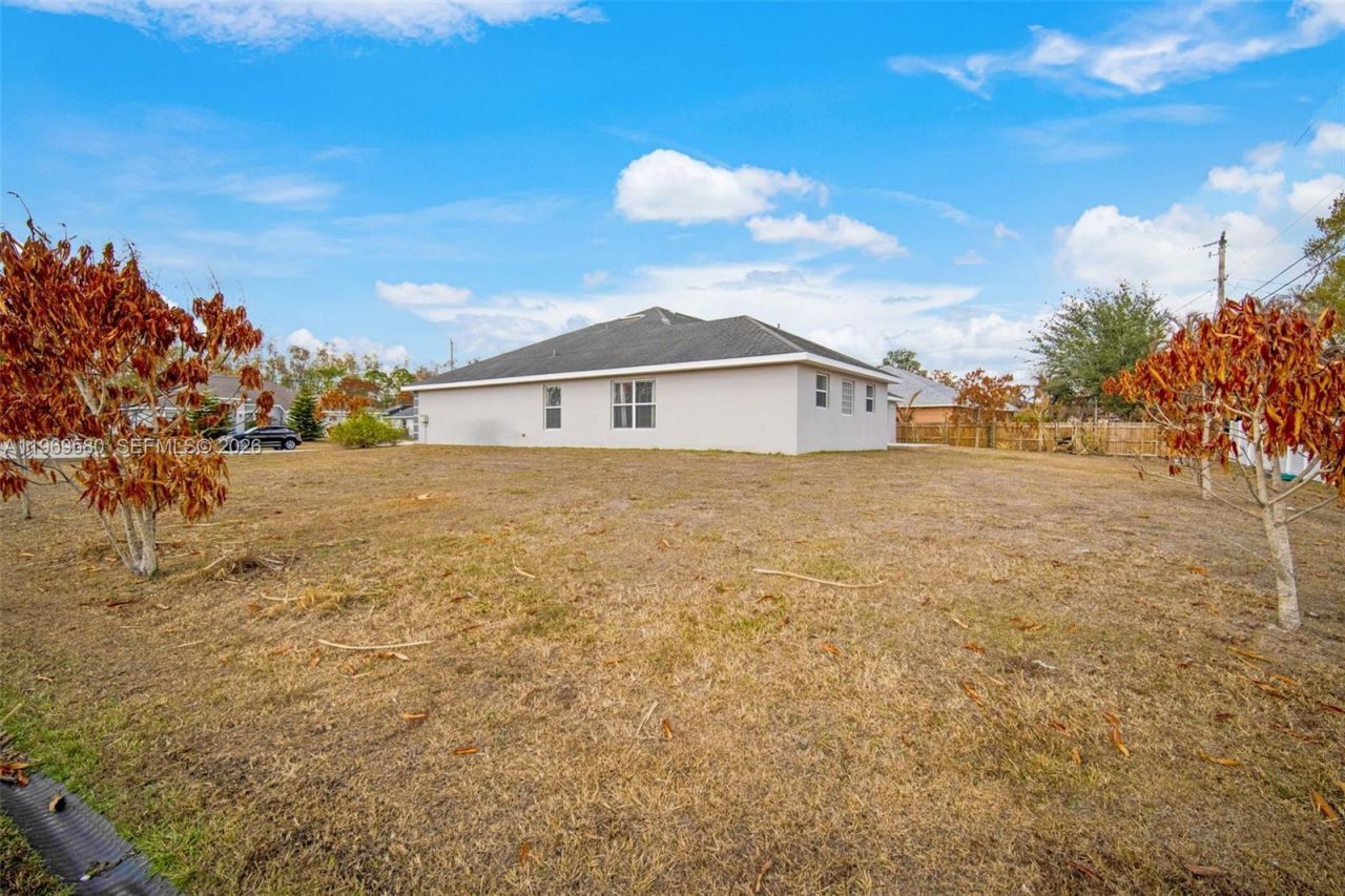 6762 NW Daffodil Ln , Port Saint Lucie, FL 34983 Photo