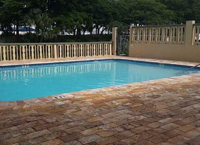 4275 NW South Tamiami Canal Dr, Unit 2-312, Miami, FL 33280 Photo