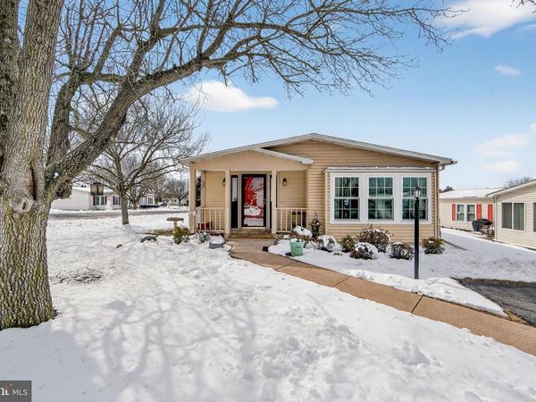 11 OAKPLACE COURT W, HARLEYSVILLE, PA 19438