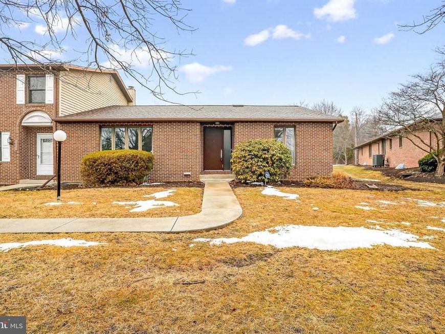 3818 Laraby Drive, Harrisburg, PA 17110 Main Photo