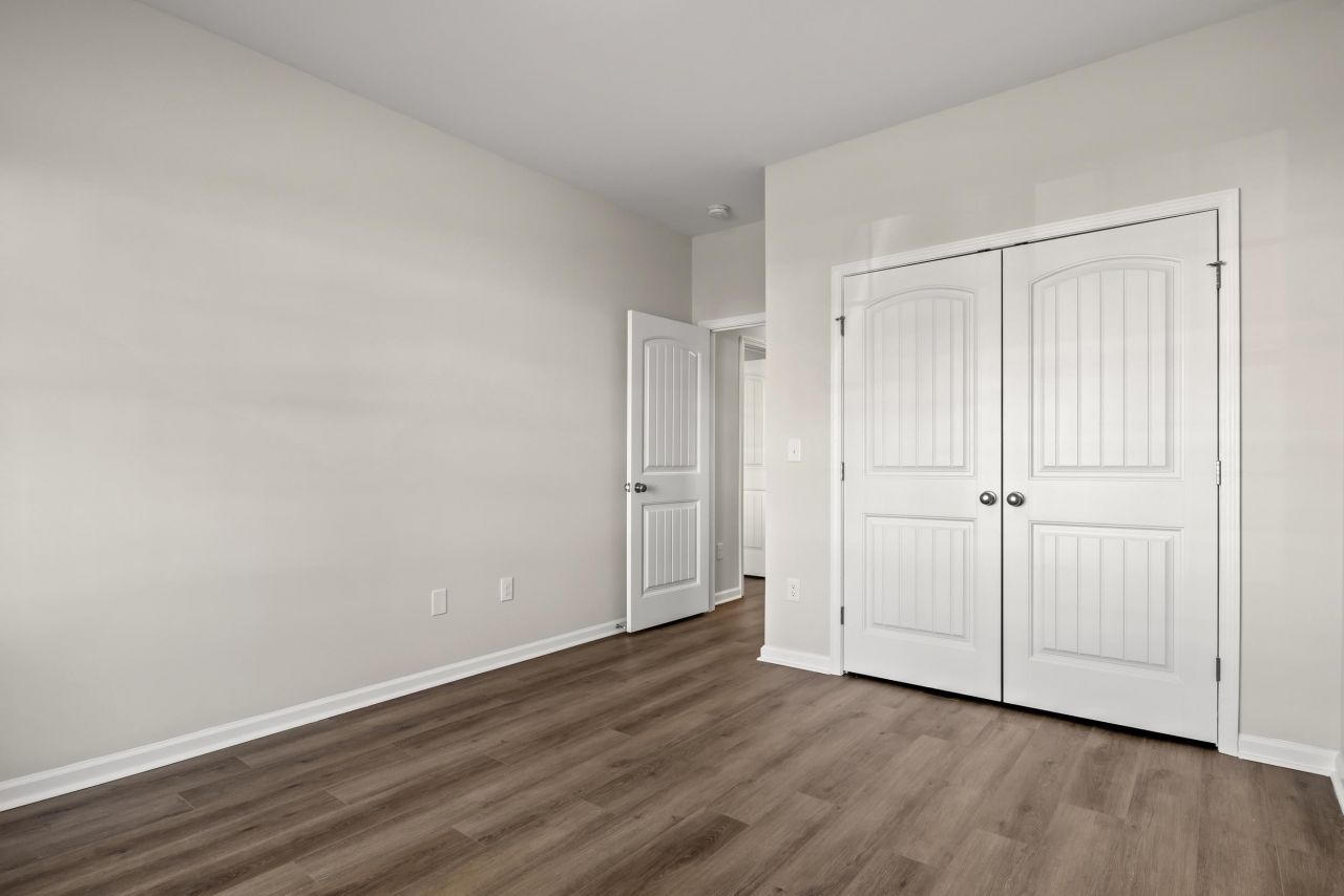 1001 Oakley St. Photo 17