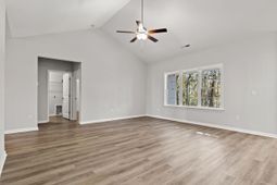 1001 Oakley St. photo 4