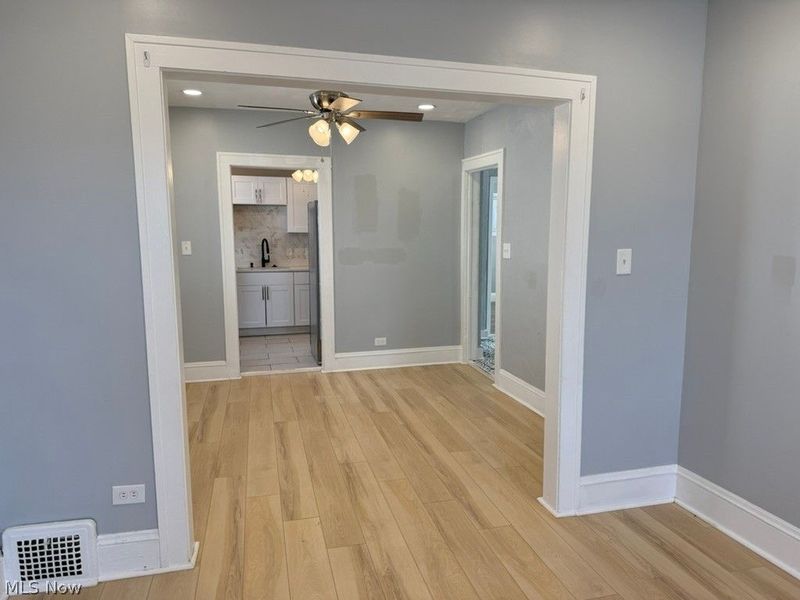 3231 W 121st Street, Cleveland, OH 44111 Photo 2