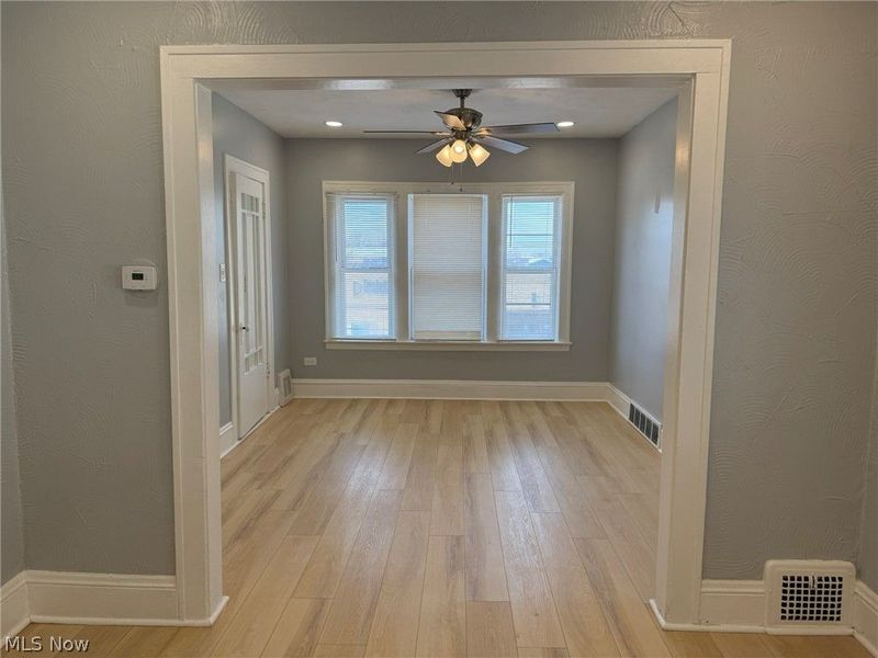 3231 W 121st Street, Cleveland, OH 44111 Photo 3