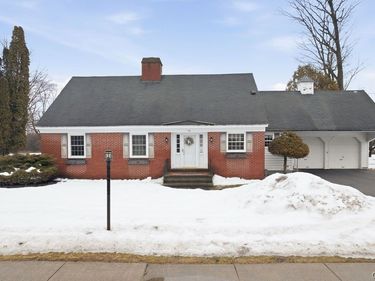 59 Payne Street, Hamilton, NY 13346