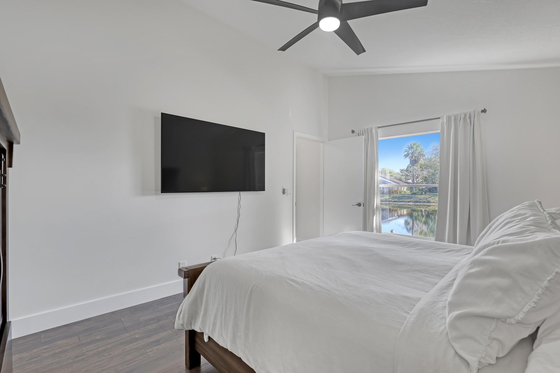 357 Hammocks Trail, Greenacres, FL 33413 Photo