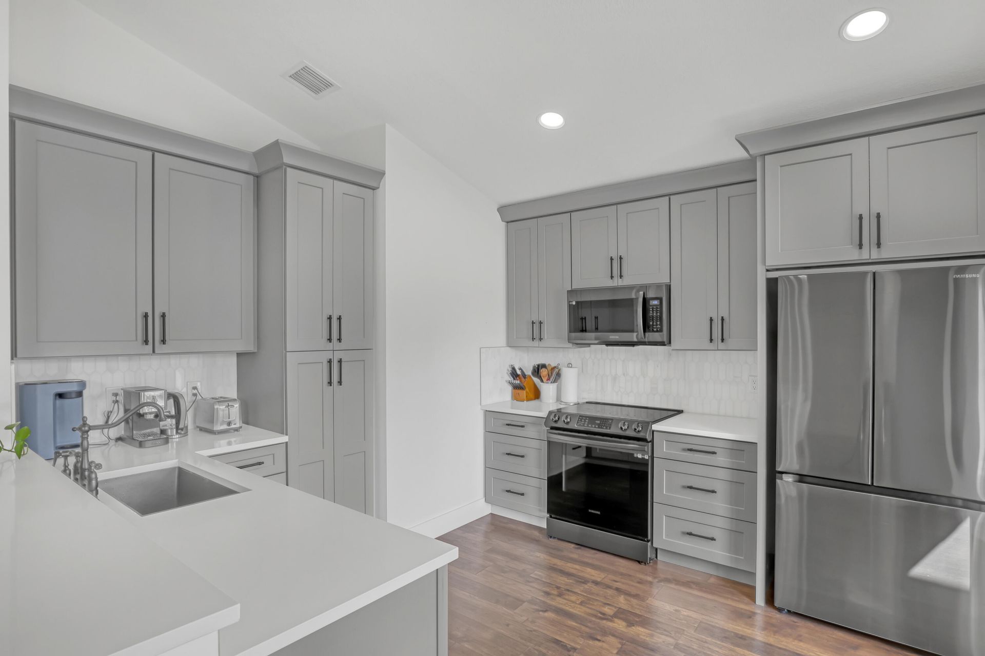 357 Hammocks Trail, Greenacres, FL 33413 Photo