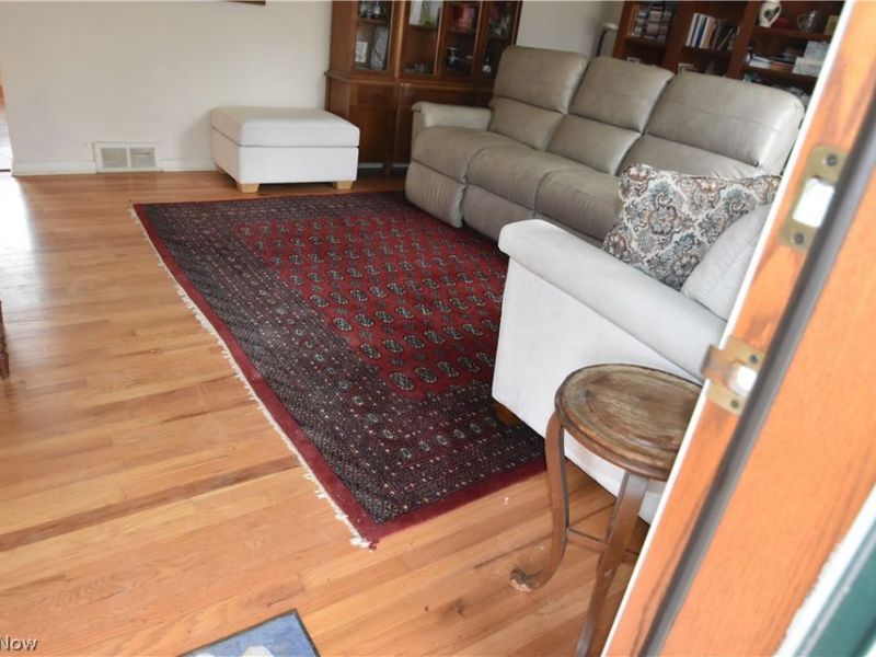 888 Edenridge Drive, Boardman, OH 44512 Photo 4