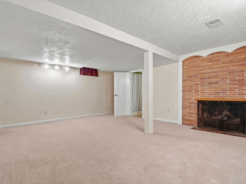 7 Glenmore Drive, Middletown, OH 45042 Photo 20