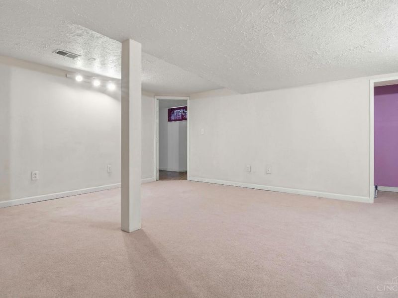 7 Glenmore Drive, Middletown, OH 45042 Photo 22