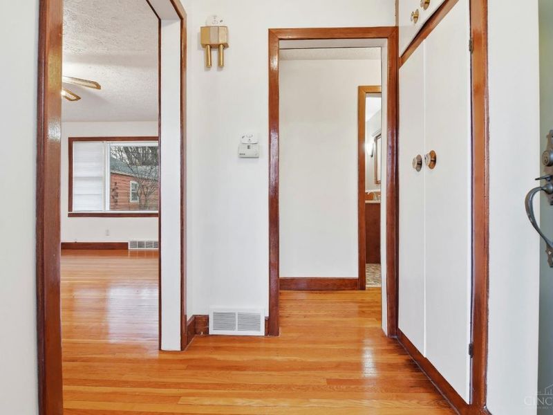 7 Glenmore Drive, Middletown, OH 45042 Photo 4