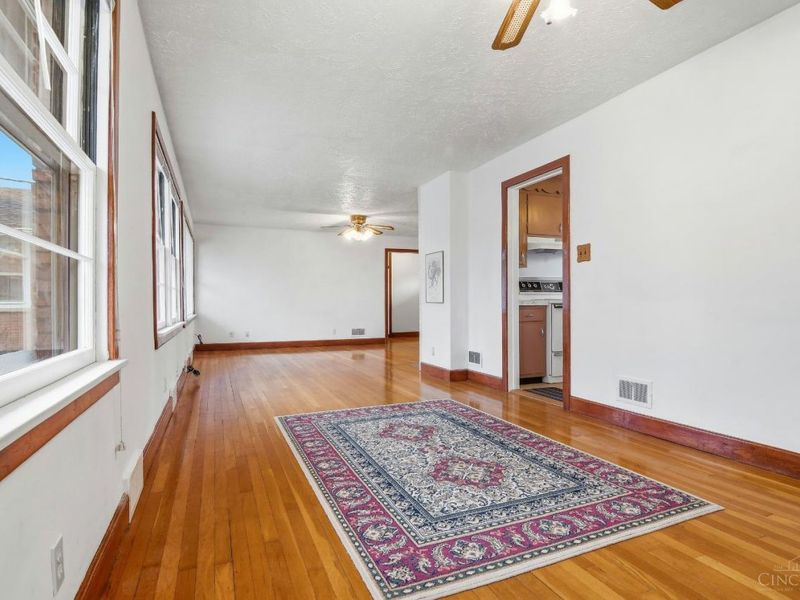 7 Glenmore Drive, Middletown, OH 45042 Photo 8