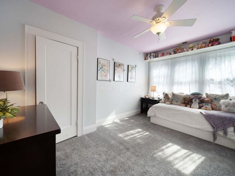 2465 E Broad Street, Columbus, OH 43209 Photo 38