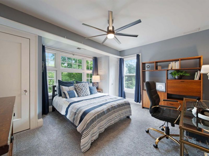 2465 E Broad Street, Columbus, OH 43209 Photo 40