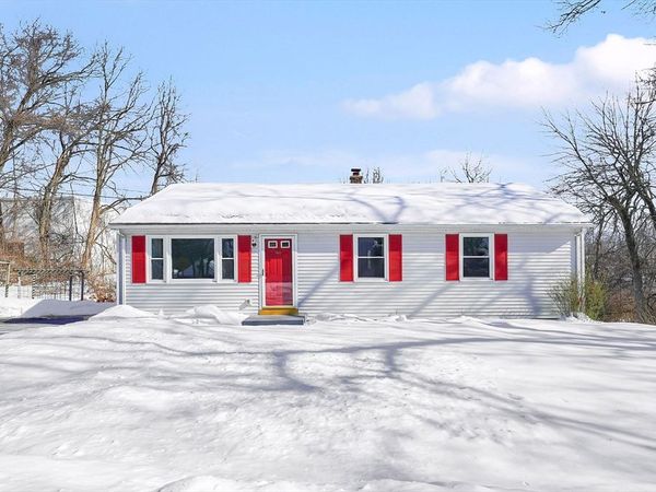 143 Fieldston St, Springfield, MA 01119