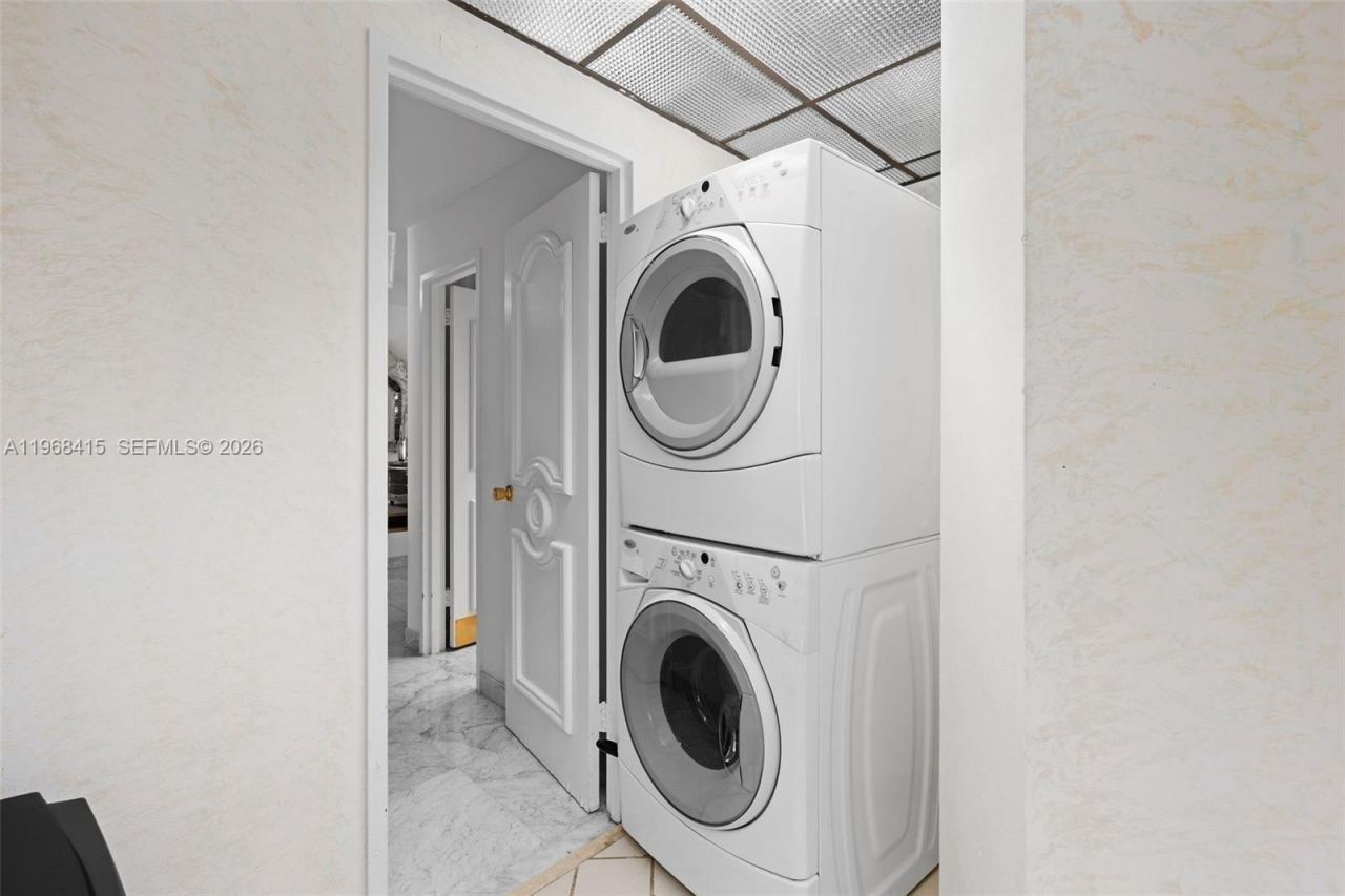 4925 Collins Ave , Unit 1A, Miami Beach, FL 33140 Photo