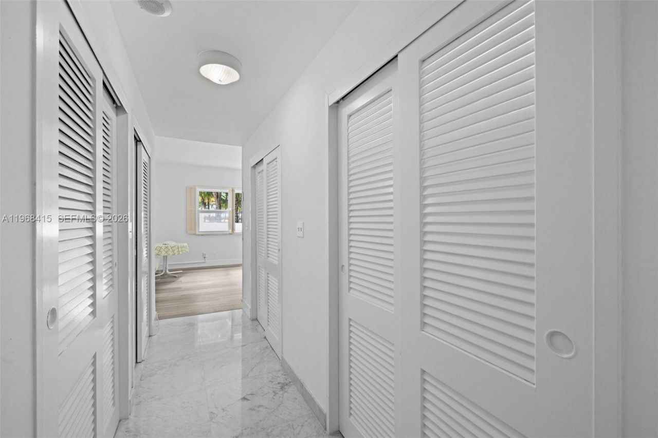 4925 Collins Ave, Unit 1A, Miami Beach, FL 33140 Photo