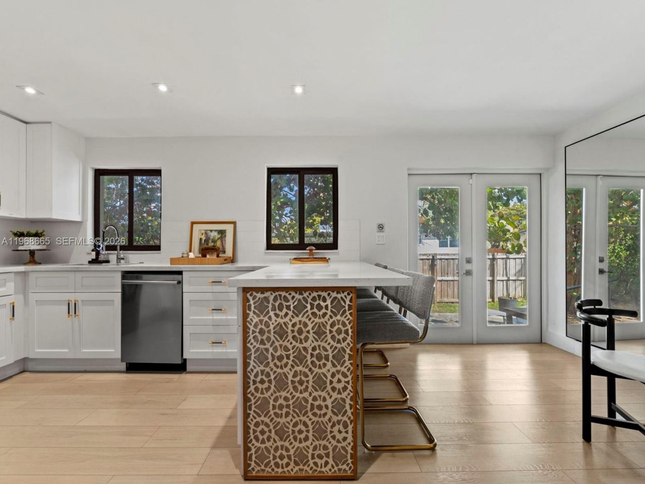 7731 SW 18th Ter , Miami, FL 33155 Photo