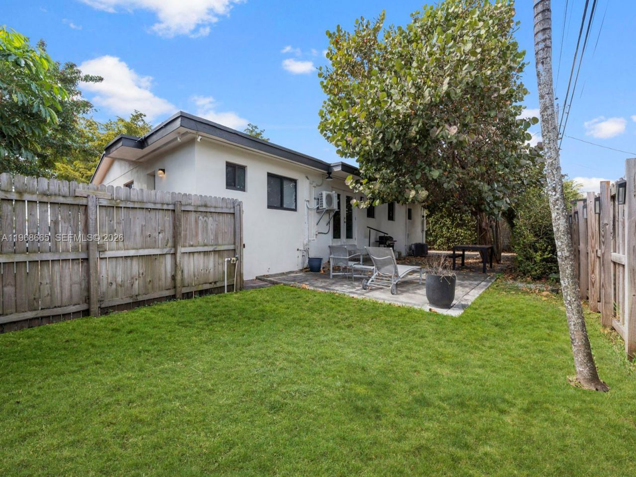 7731 SW 18th Ter , Miami, FL 33155 Photo