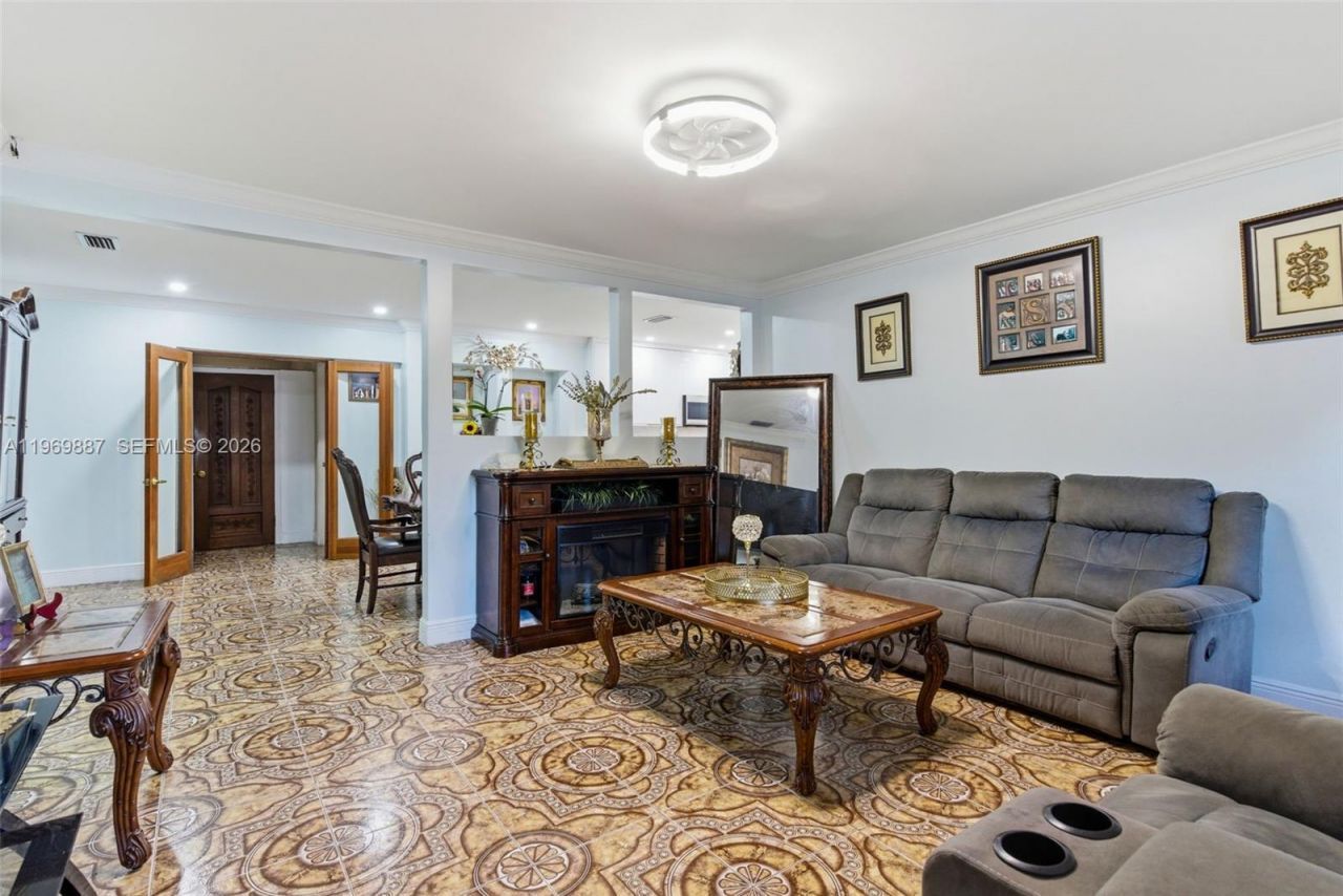 330 NW 13th St , Homestead, FL 33030 Photo