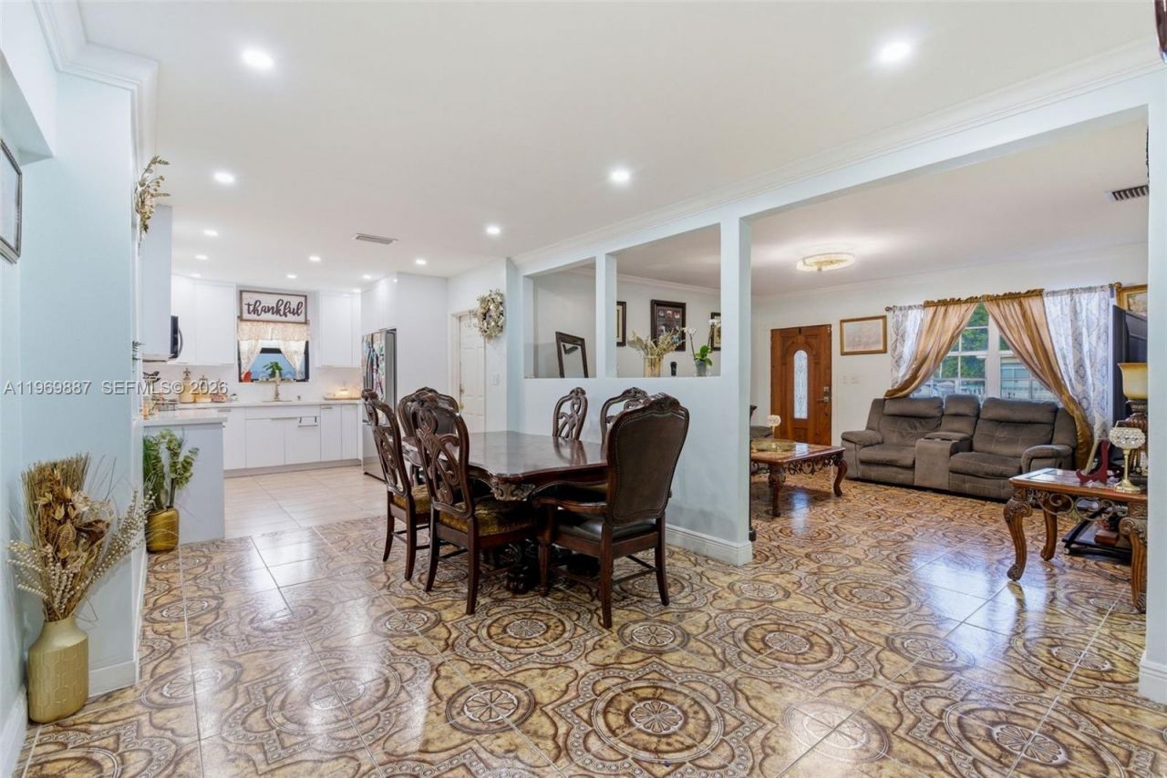 330 NW 13th St , Homestead, FL 33030 Photo