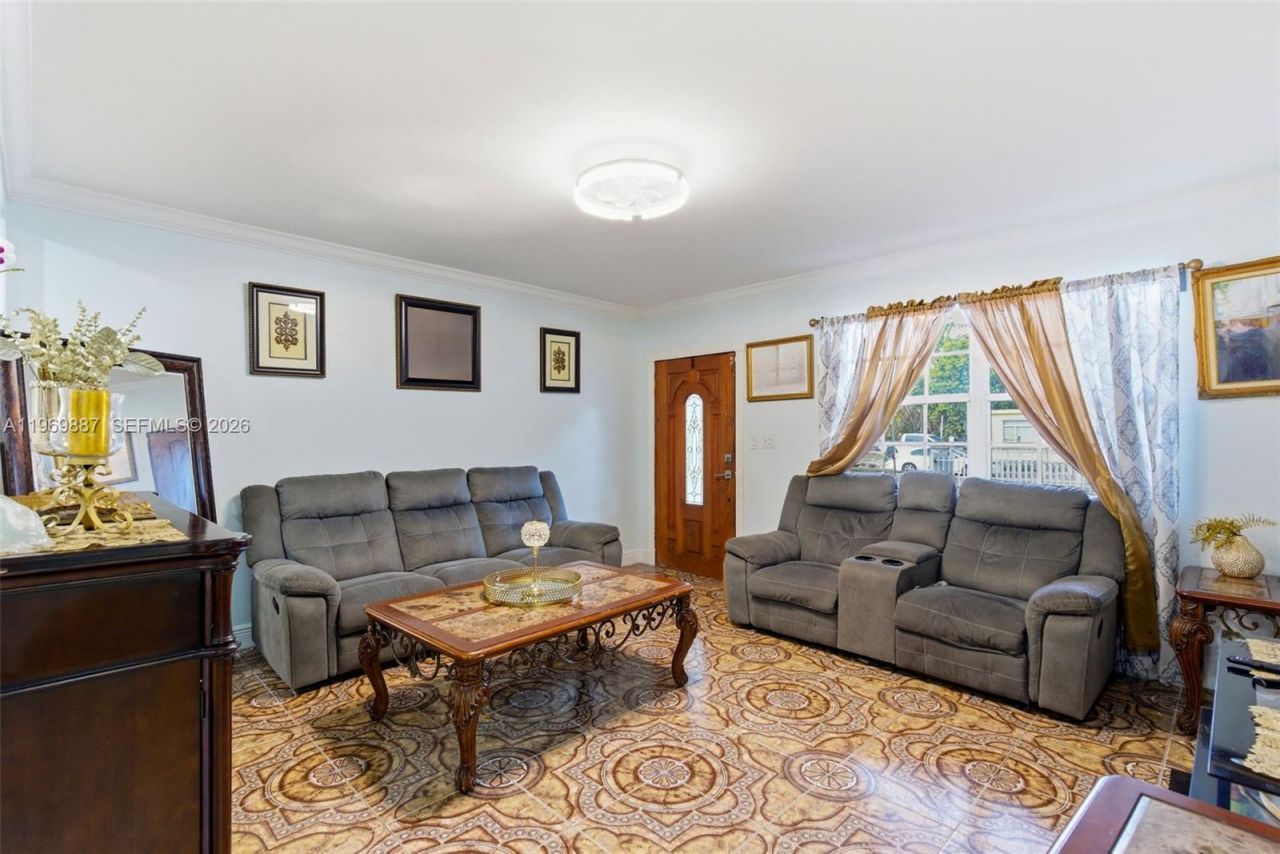 330 NW 13th St , Homestead, FL 33030 Photo