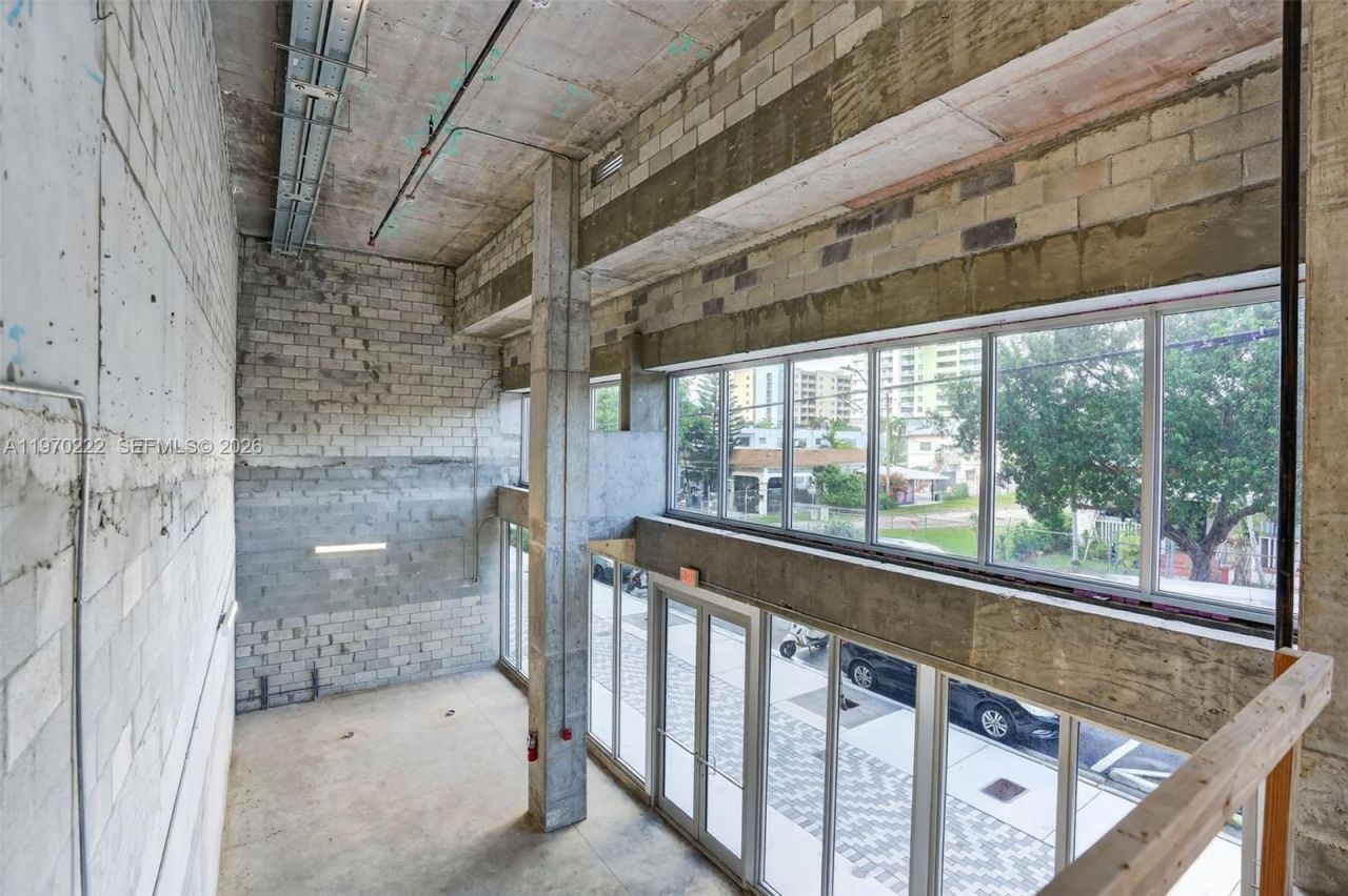 1110 NW 1 St, Unit Commercial, Miami, FL 33128 Photo