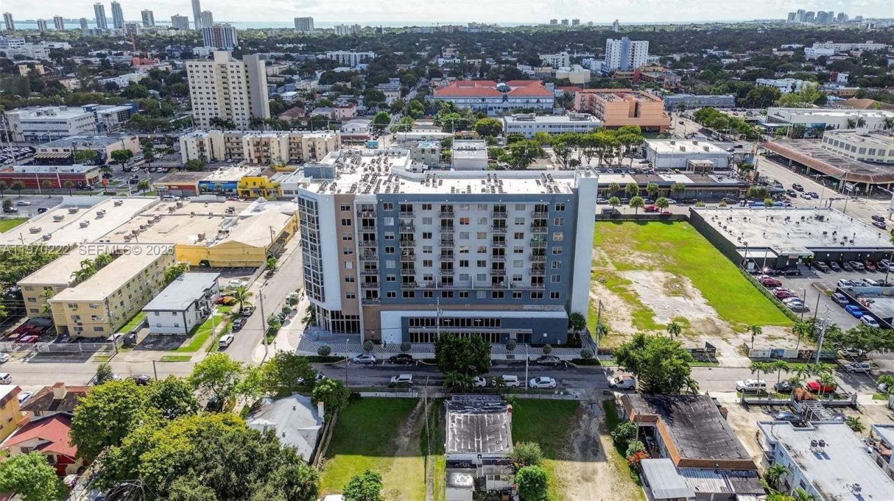 1110 NW 1 St, Unit Commercial, Miami, FL 33128 Photo