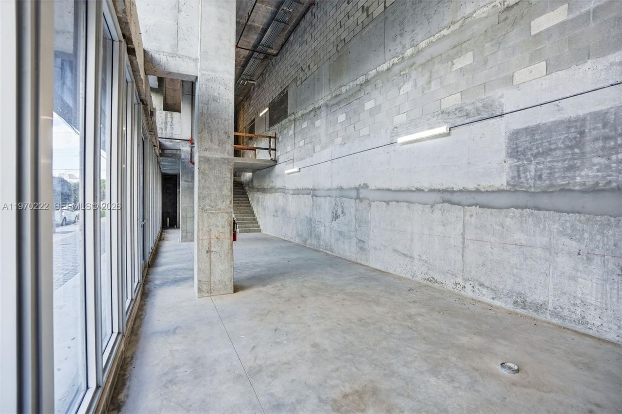 1110 NW 1 St, Unit Commercial, Miami, FL 33128 Photo