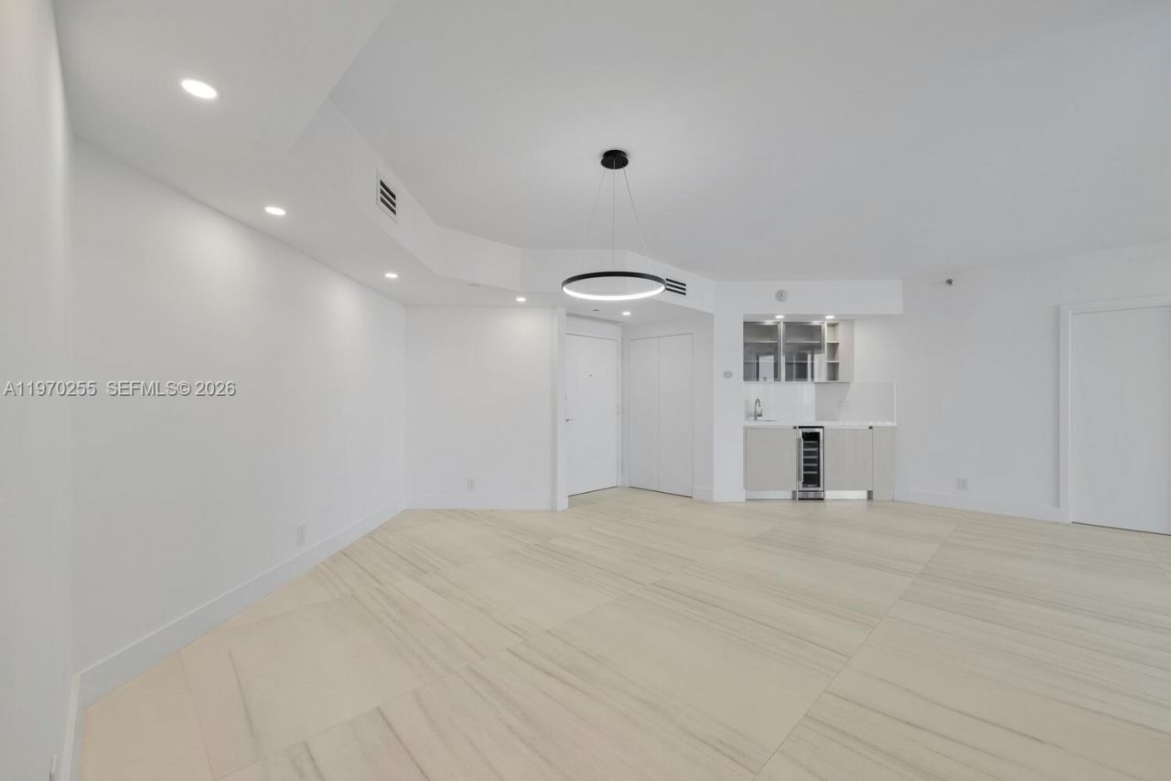 3000 Island Blvd, Unit 2504, Aventura, FL 33160 Photo