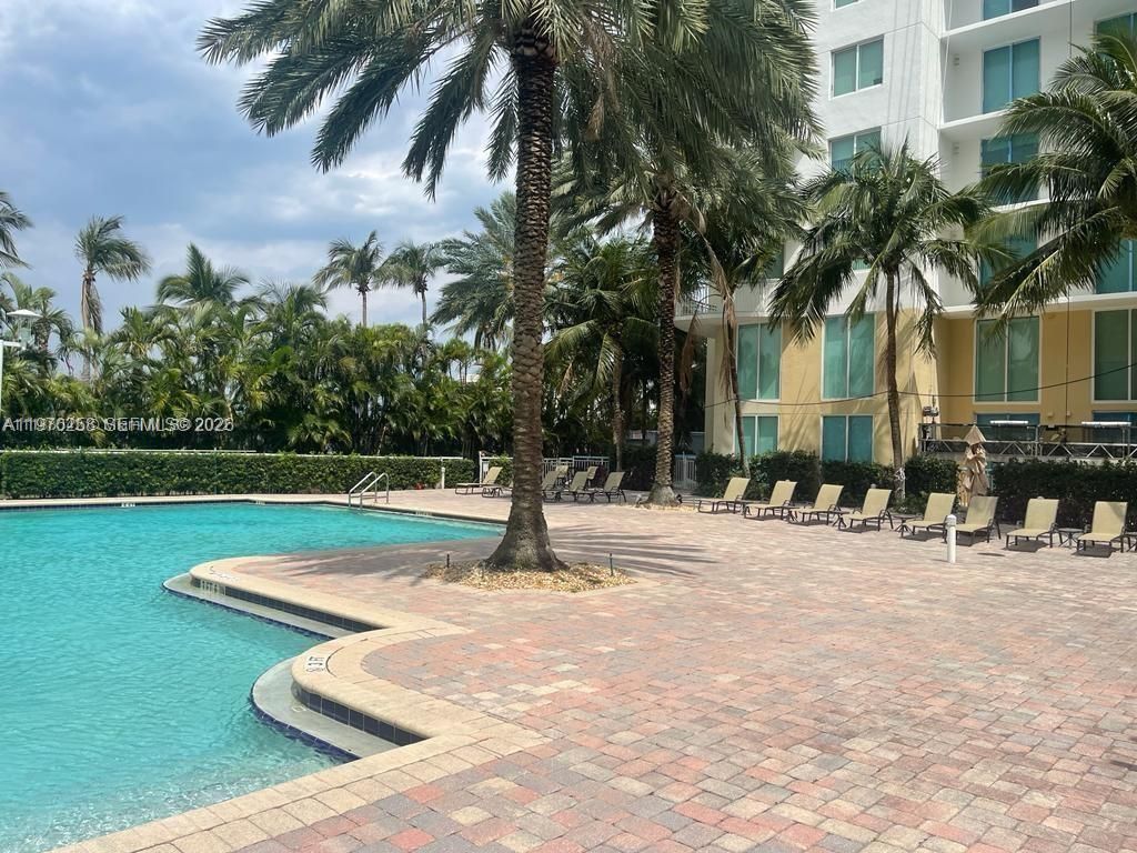 1755 E Hallandale Beach Blvd, Unit MEZ7E, Hallandale Beach, FL 33009 Photo
