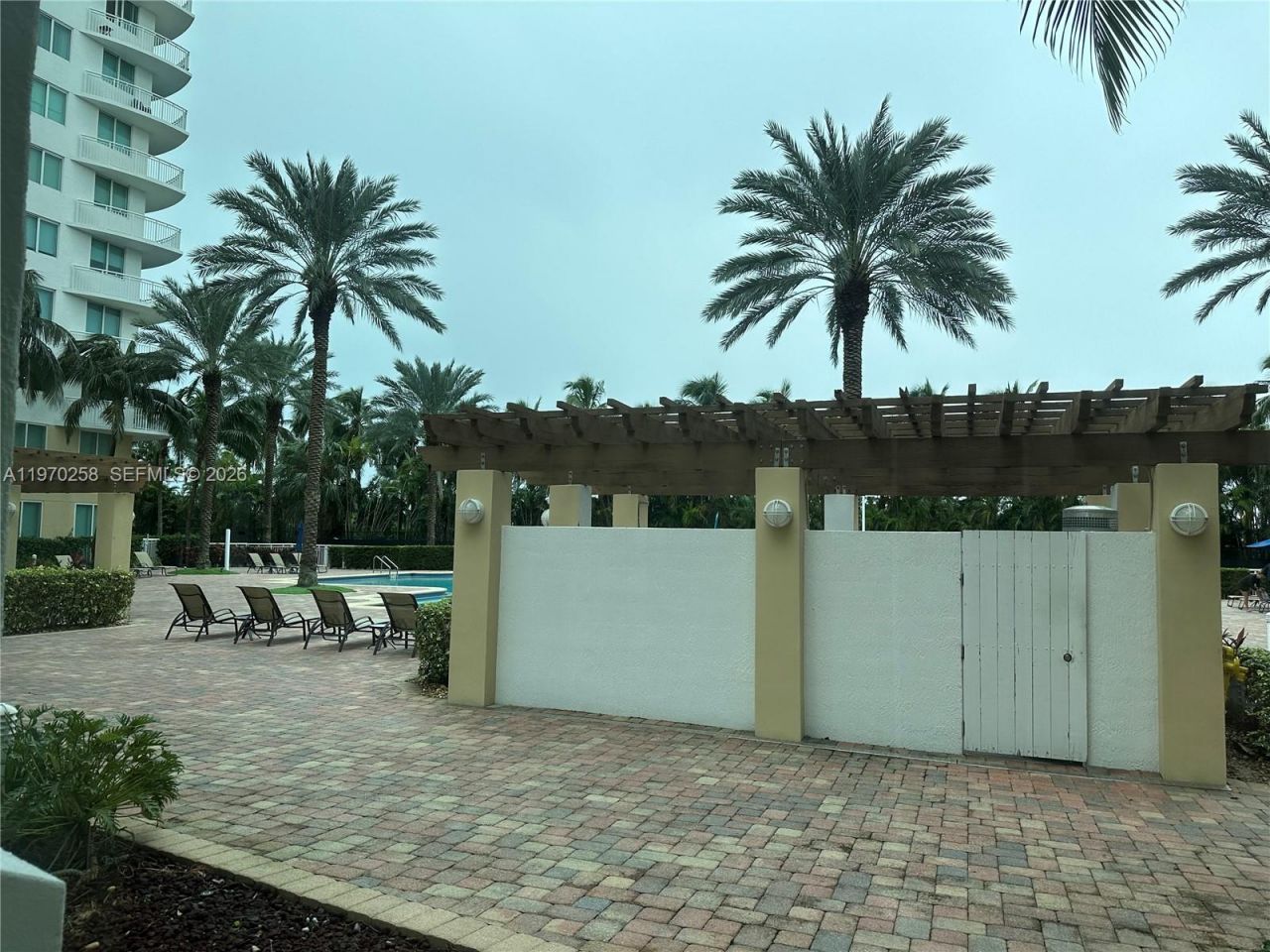 1755 E Hallandale Beach Blvd, Unit MEZ7E, Hallandale Beach, FL 33009 Photo