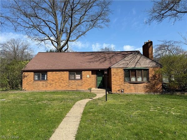 213 E 27th Street, Dover, OH 44622