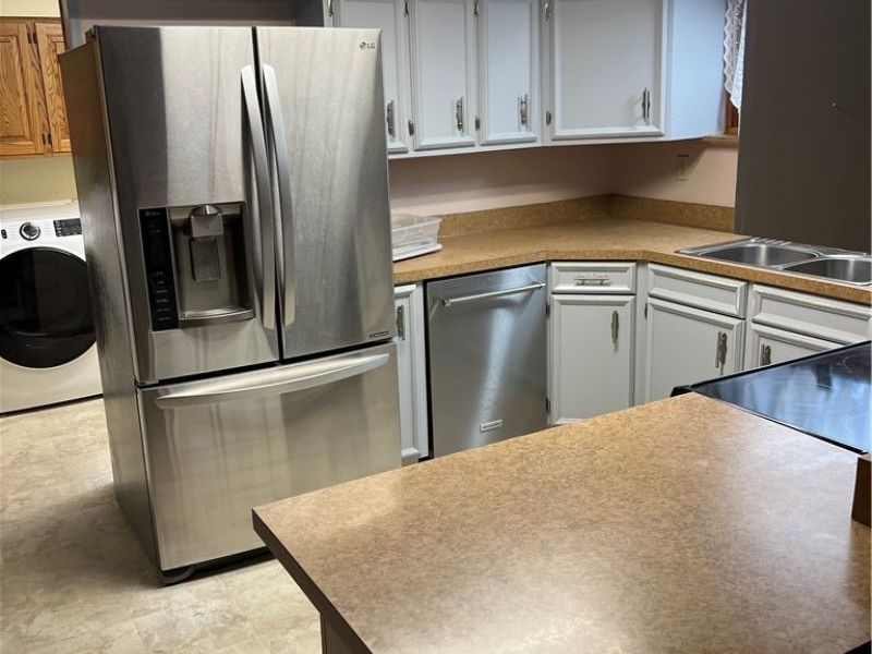 213 E 27th Street, Dover, OH 44622 Photo 5