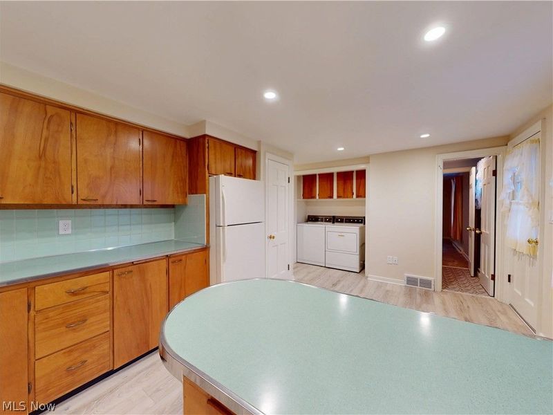 145 Overlook Road, Painesville Township, OH 44077 Photo 22