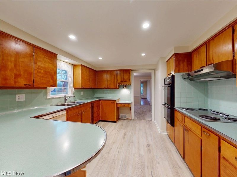 145 Overlook Road, Painesville Township, OH 44077 Photo 24