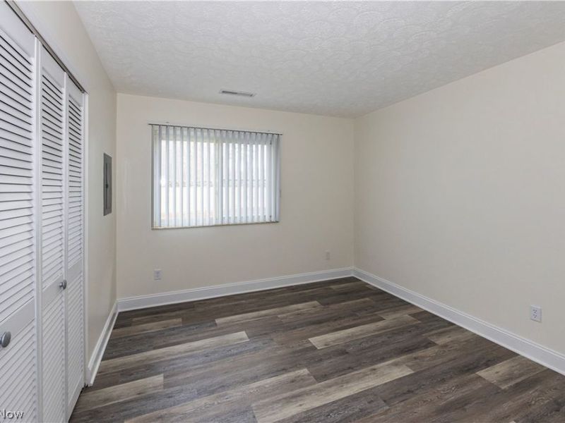 2033 Carlile Drive, Uniontown, OH 44685 Photo 16