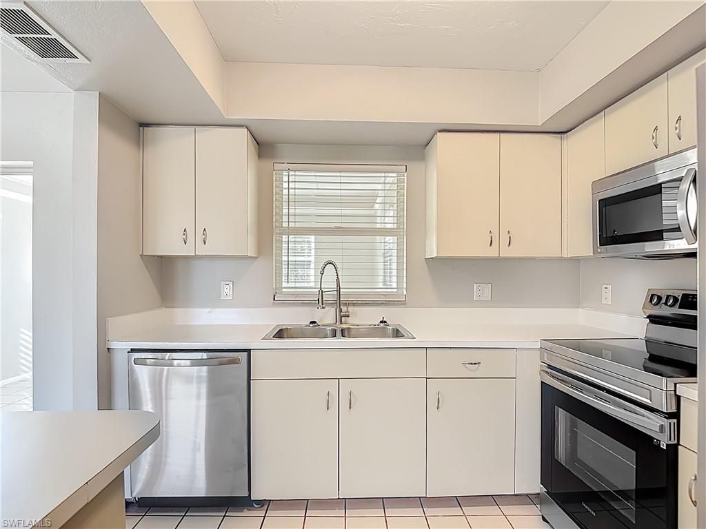130 SE 7th St, Cape Coral, FL 33990 Photo