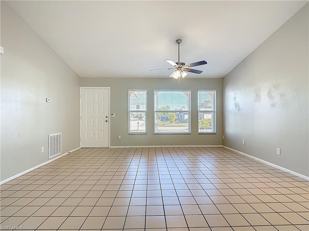 130 SE 7th St, Cape Coral, FL 33990 Photo