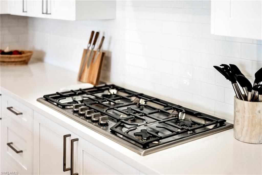 1125 Central Ave, Unit 562, Naples, FL 34102 Photo