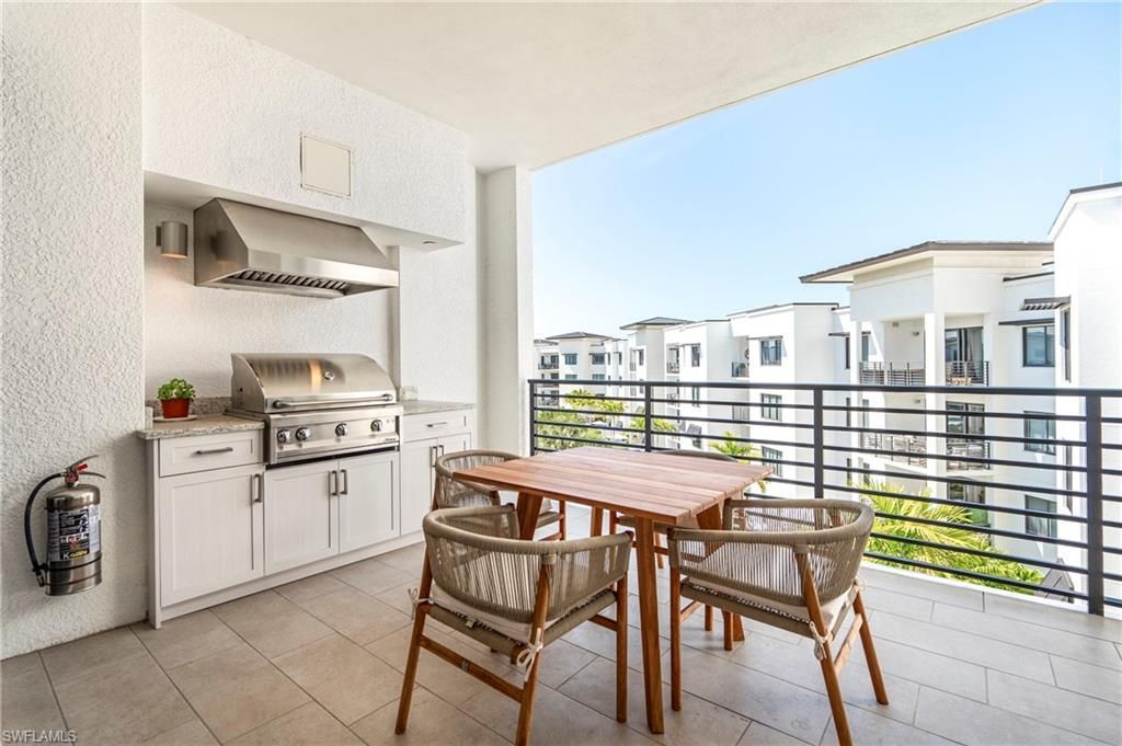 1125 Central Ave, Unit 562, Naples, FL 34102 Photo