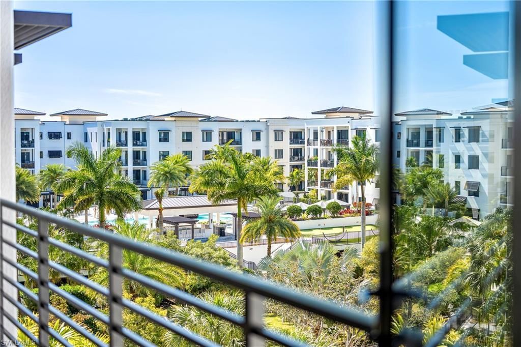 1125 Central Ave, Unit 562, Naples, FL 34102 Photo