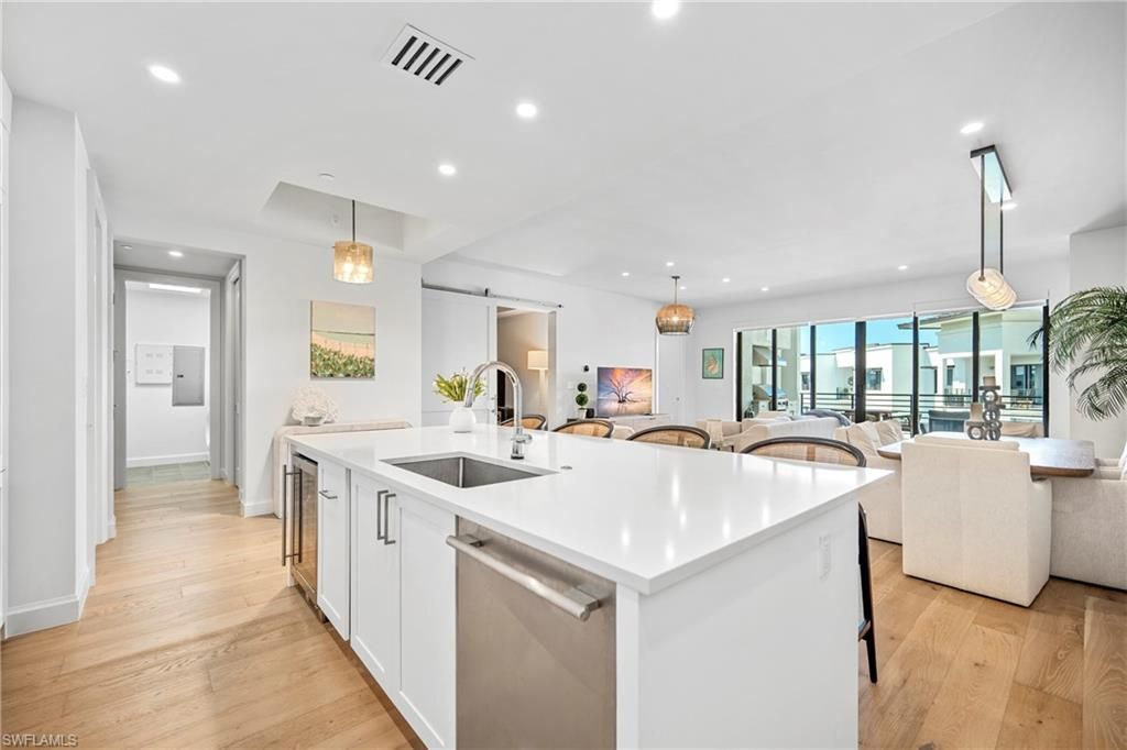 1125 Central Ave, Unit 562, Naples, FL 34102 Photo