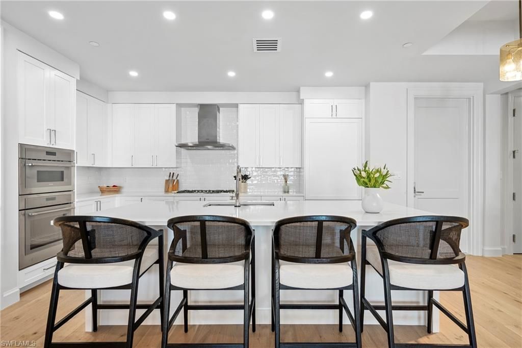 1125 Central Ave, Unit 562, Naples, FL 34102 Photo