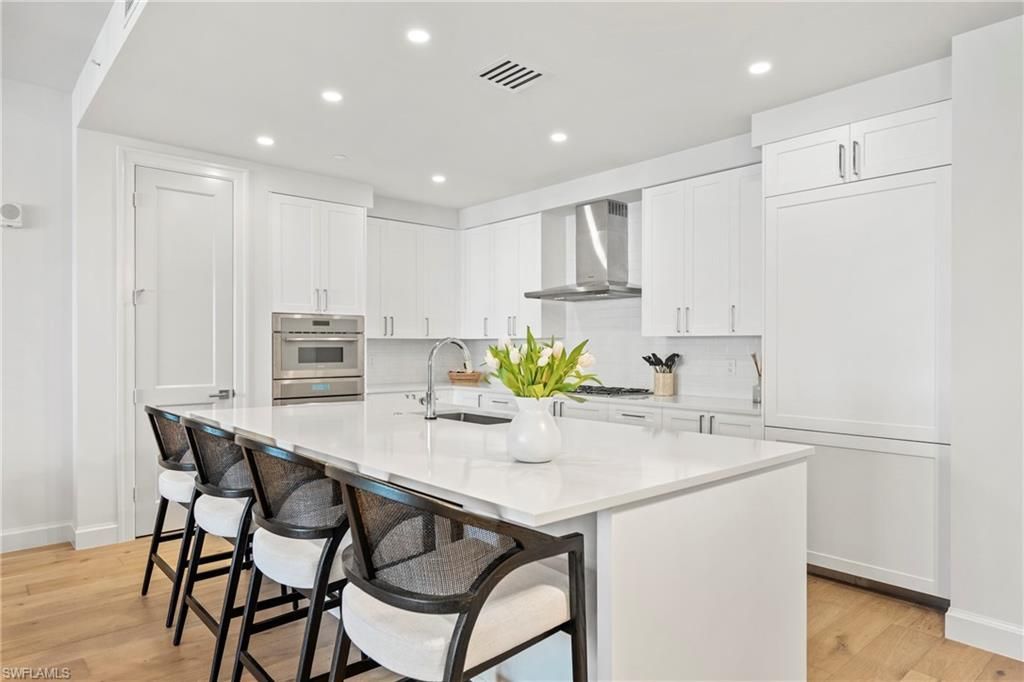 1125 Central Ave, Unit 562, Naples, FL 34102 Photo